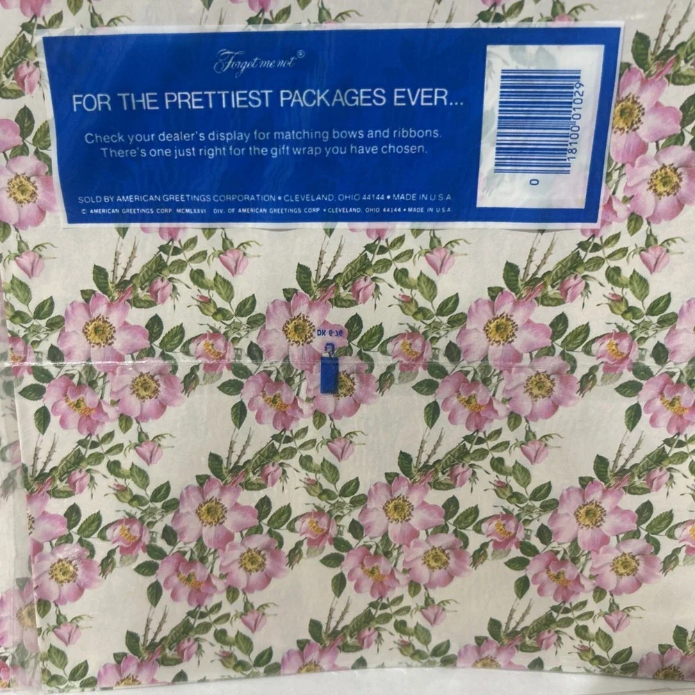 12 Packs of  Vintage Gift Wrapping Paper Forget Me Not Botanical Cottagecore